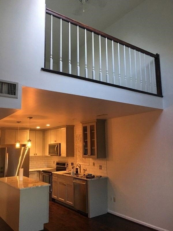 Building Photo - 1321 Creekside Dr