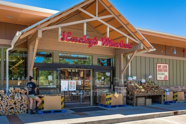 Photo - 1237 Elder Ave Apartment