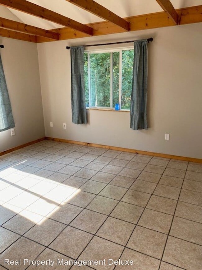 Building Photo - 2 br, 1 bath House - 44605 334th Lane