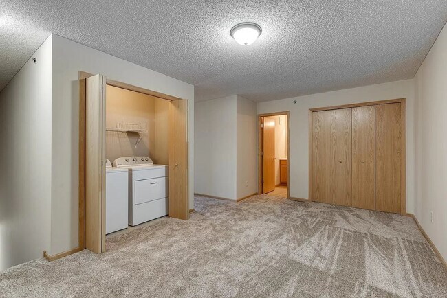 Building Photo - 24555 Superior Drive