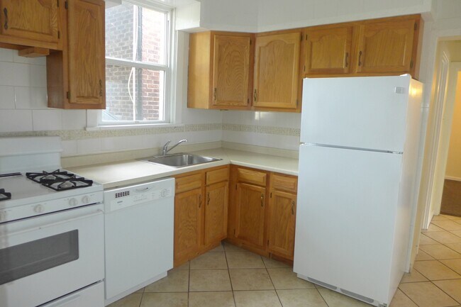 Foto del edificio - 6656 Ridgeville St