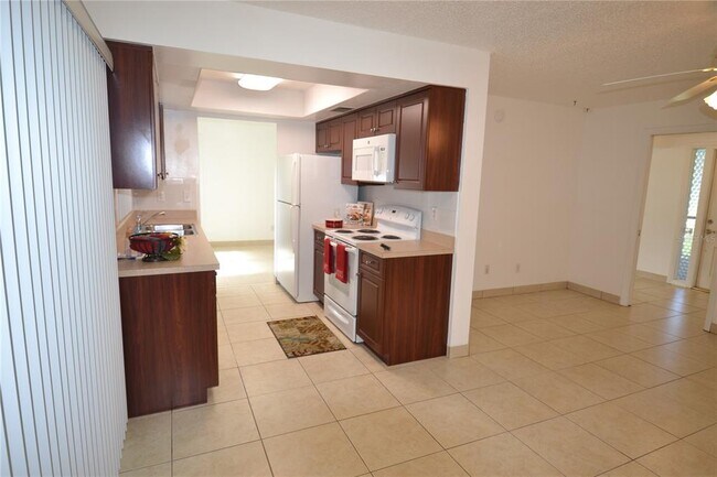 Foto del edificio - 2357 White Oak Cir