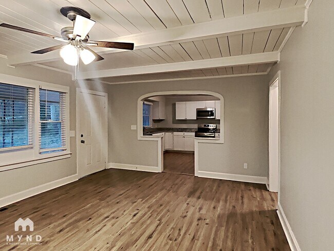 Foto del edificio - 3836 Garrett Rd SW