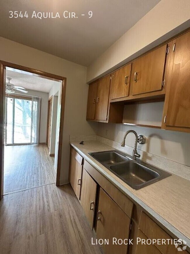 Building Photo - 3544 Aquila Cir