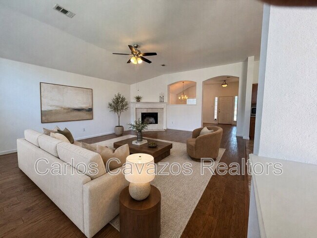 Foto del edificio - 12462 Ridgetop Cir