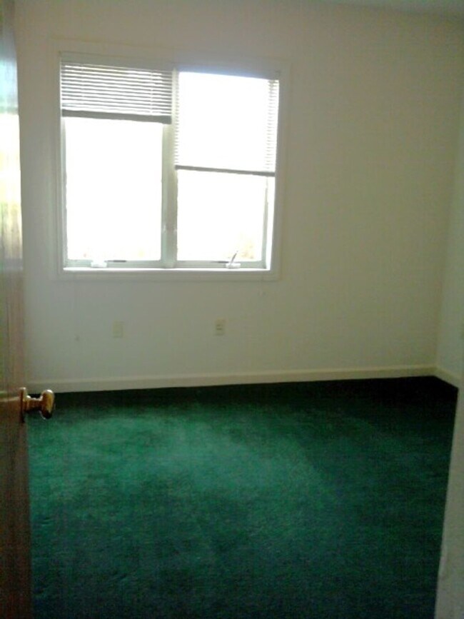 Foto del edificio - 2185 Dwight Way