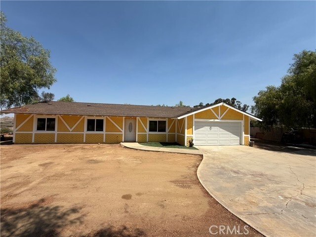 Building Photo - 17260 Pfeifer Way