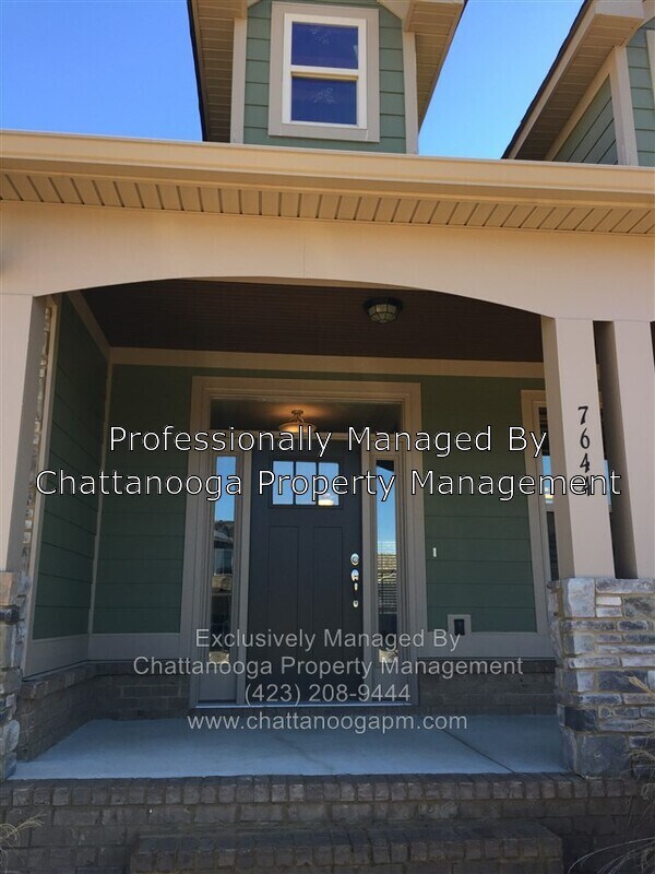 Building Photo - 7644 Maplehurst Dr