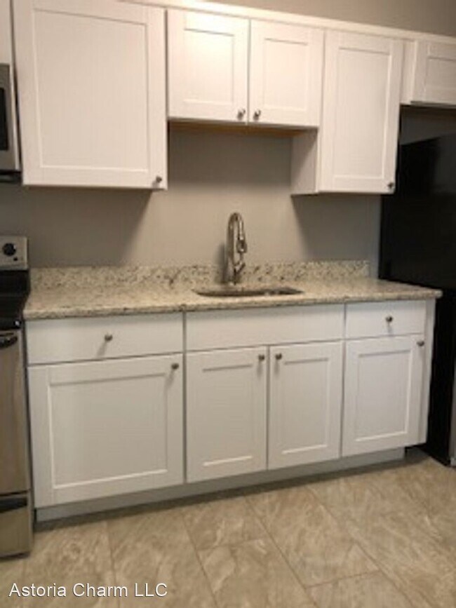 Foto del edificio - 3 br, 1.5 bath House - 338 Martingale Ave