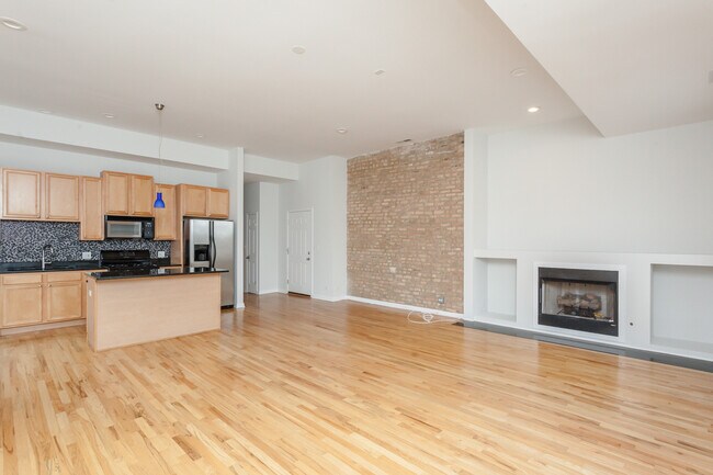 Foto del edificio - 811 N Rockwell St