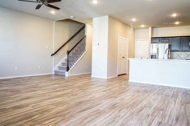 Building Photo - 15810 Perthshire Creek Dr