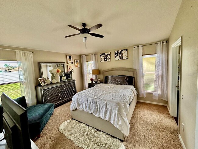 Building Photo - 2146 Blackstone Landing Dr