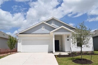 Building Photo - 301 Chesterfield Dr