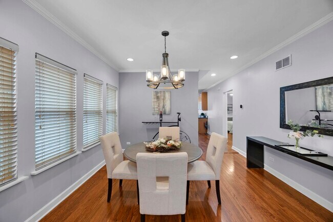 Foto del edificio - 8040 S Harvard Ave