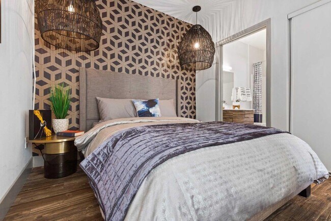 Foto del edificio - REVERB at Spring Valley