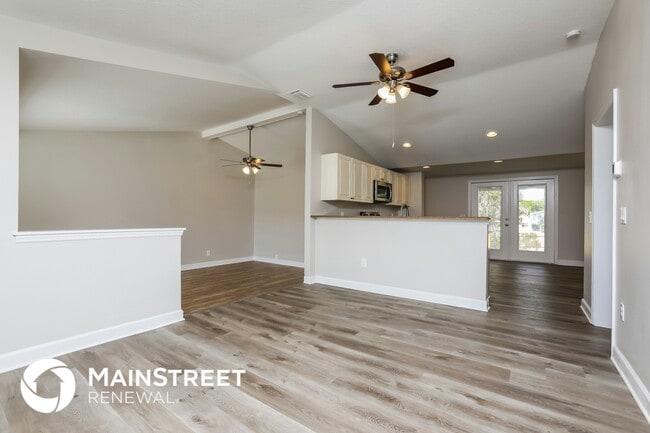 Building Photo - 6303 Oren Ct