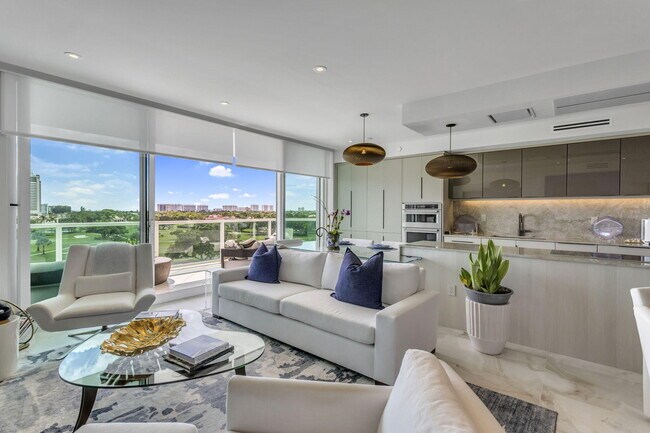 Foto del edificio - 500 SE Mizner Blvd