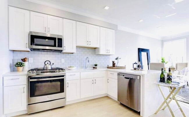 Building Photo - 3529 14th St NW
