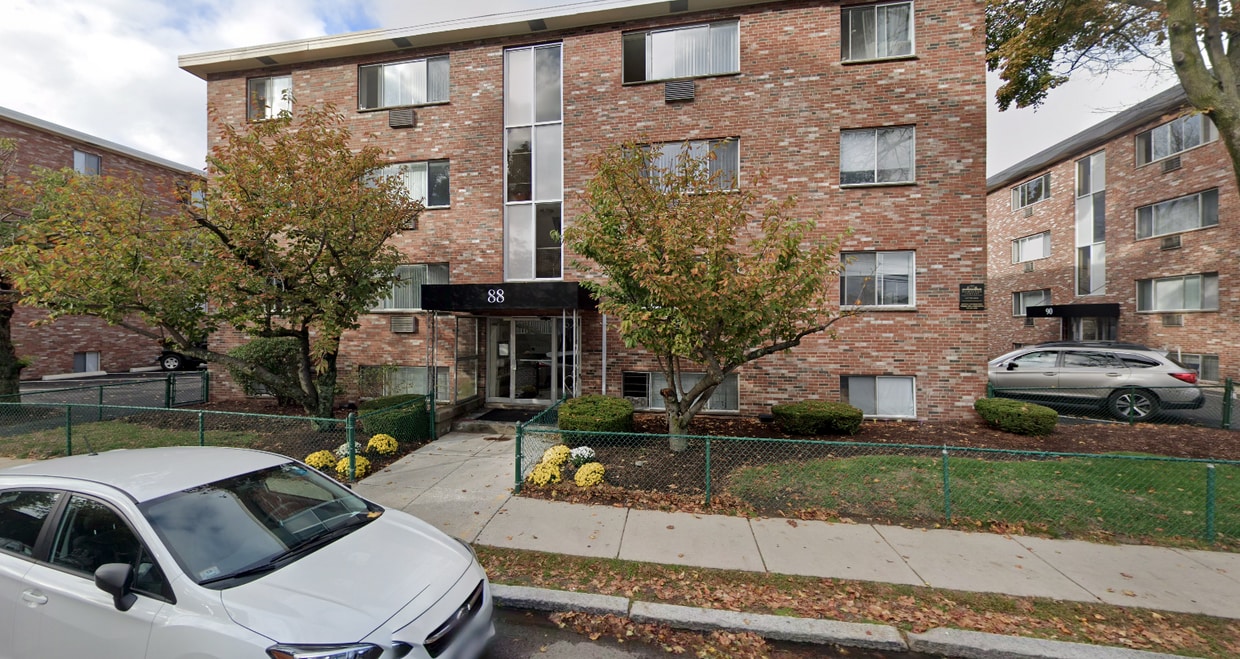 Foto del edificio - 88 Gardner St