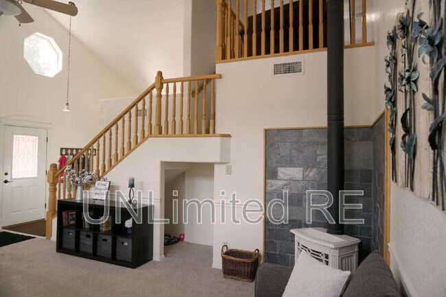 Building Photo - 4154 S Pheasant Run Dr