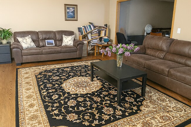 Foto del edificio - 585 Casey Ct