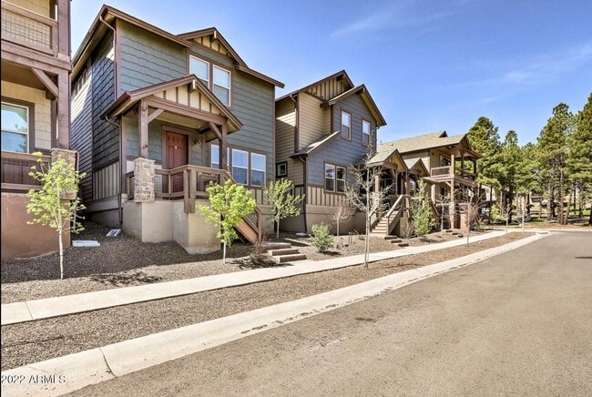 Building Photo - 2445 W Bruce Balle Dr
