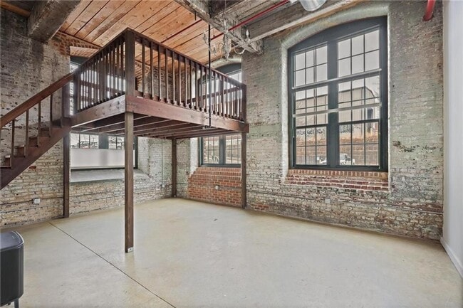 Building Photo - 170 Boulevard, 128H