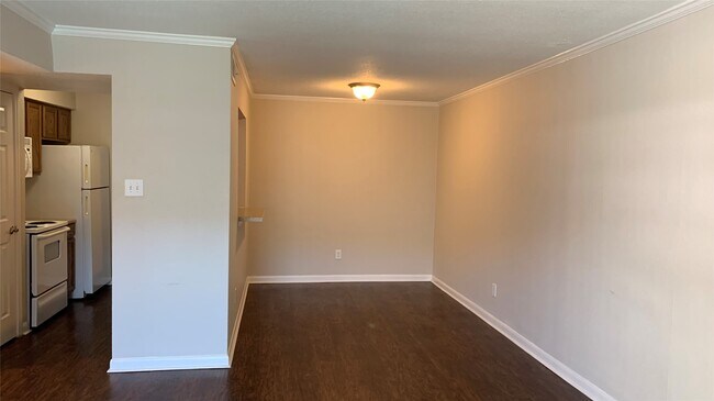 Foto del edificio - 7315 Brompton St