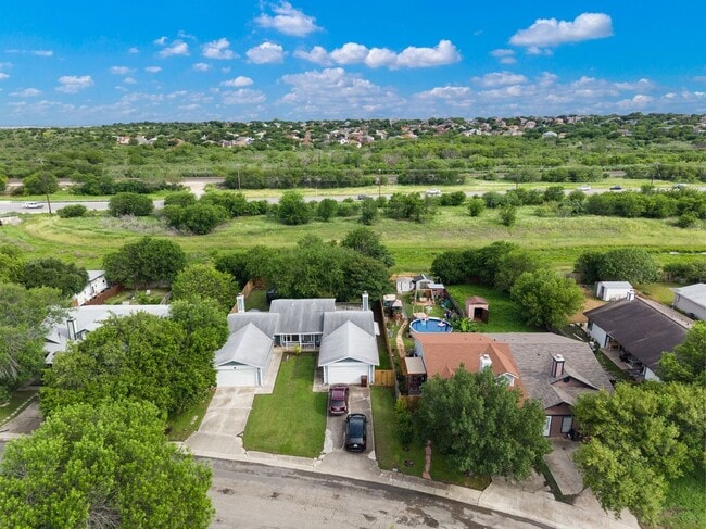 Building Photo - 8317 Forest Ridge Dr