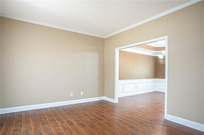 Foto del edificio - 1098 Fountain Lakes Ct