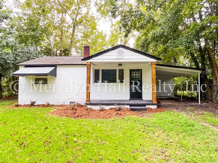 Check out this updated home in Rosewood! House for Rent in Columbia
