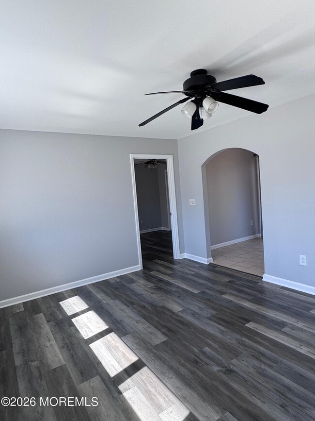 Foto del edificio - 39 Harborage Ave