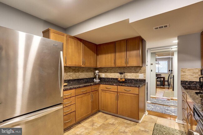 Foto del edificio - 6067 Majors Ln
