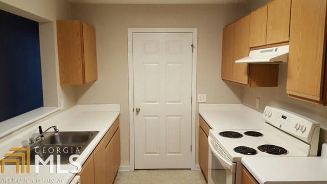 Building Photo - 1101 Fairington Ridge Cir