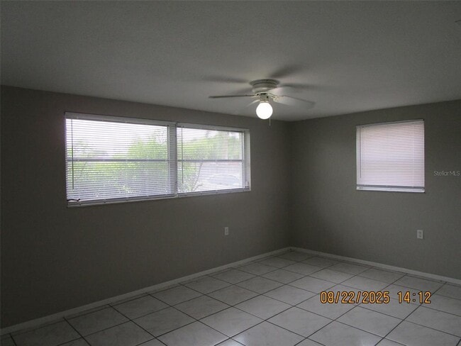 Foto del edificio - 1155 Royalwood Dr