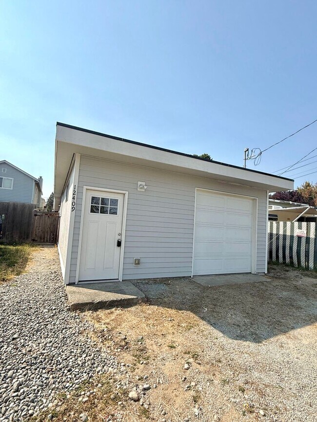 Photo - Charming 2-Bed, 1-Bath White Center Home