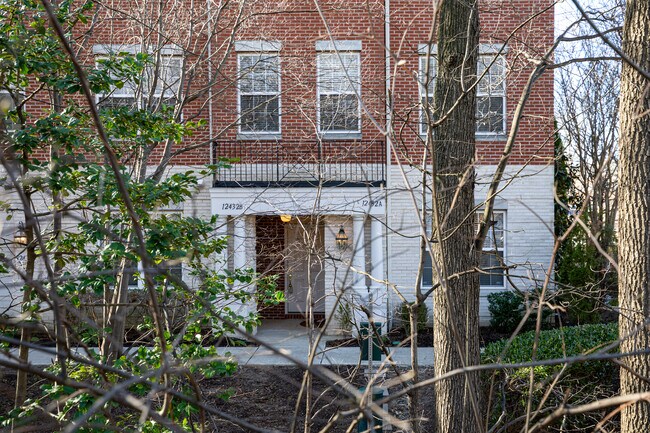 Foto del edificio - 12432 Liberty Bridge Rd