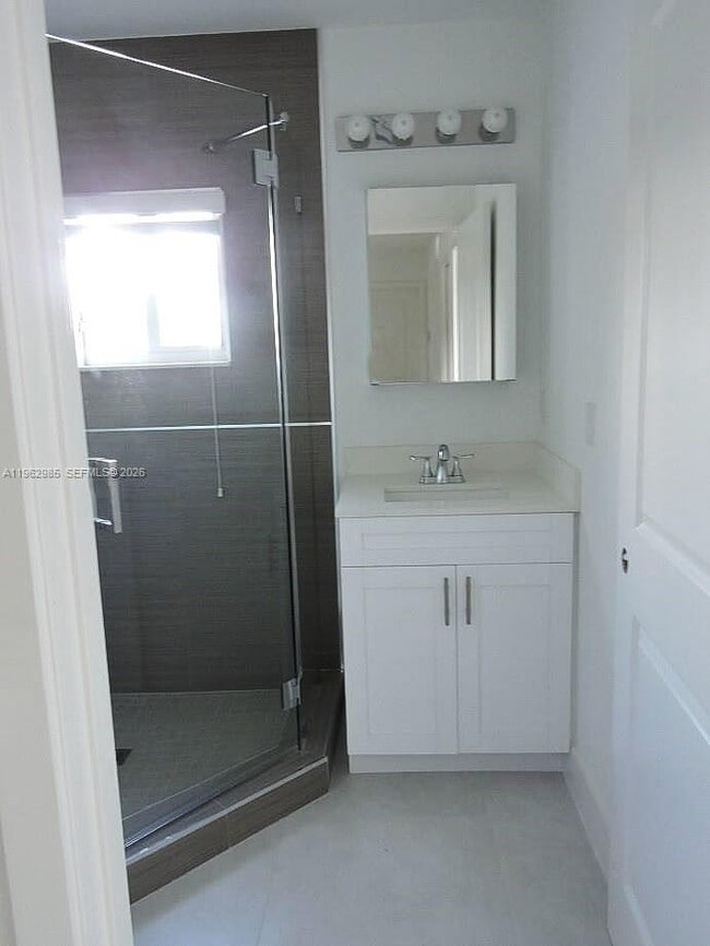 Photo - 3323 SW 87th Pl Apartment