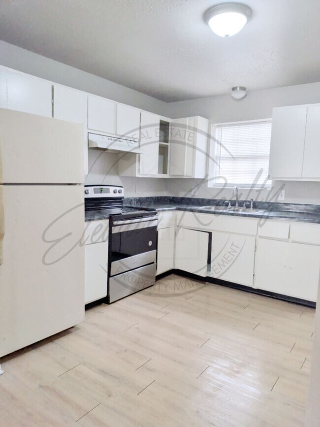 Foto del edificio - On Special: Two Bedroom Ranch Duplex in North Gallatin!