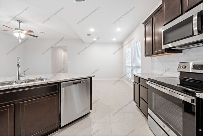 Building Photo - 2218 Wasabi Rd