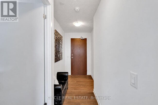 Building Photo - 2560 Eglinton Ave W