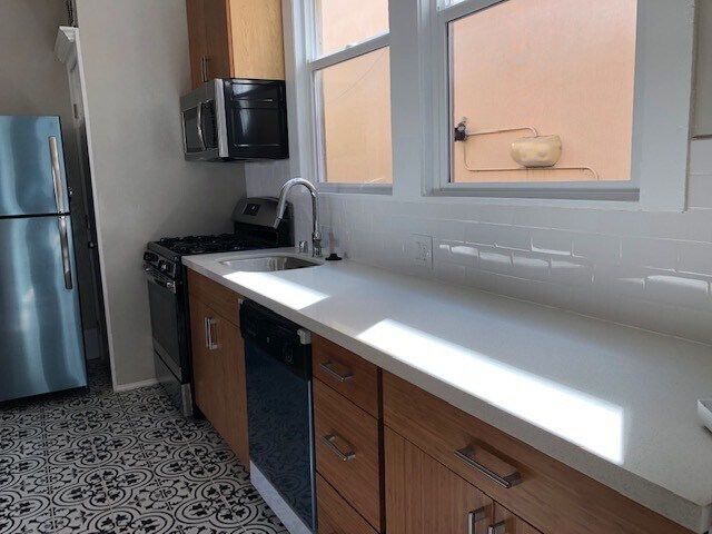 Foto del edificio - 4186 Piedmont