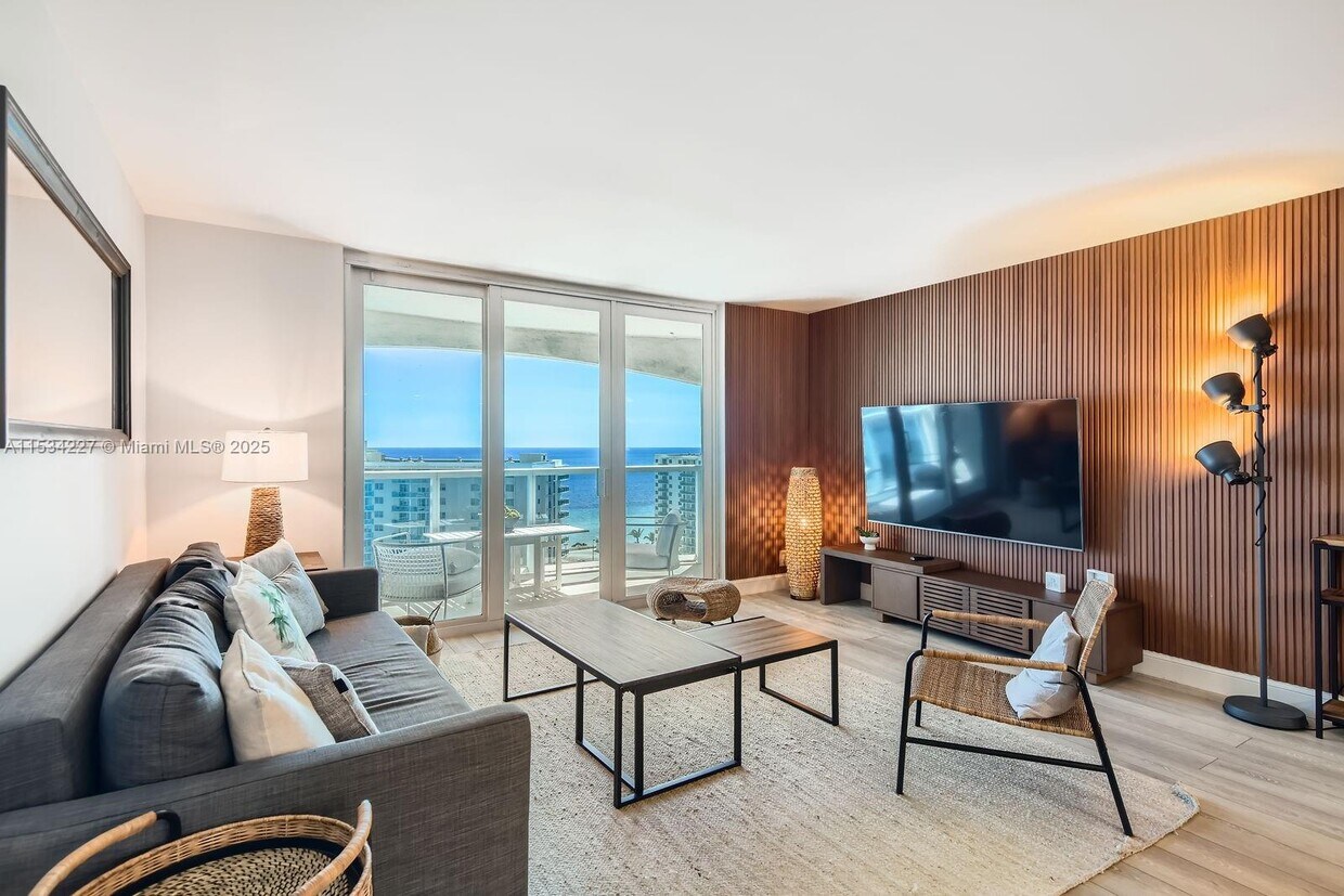 Foto principal - 3800 S Ocean Dr