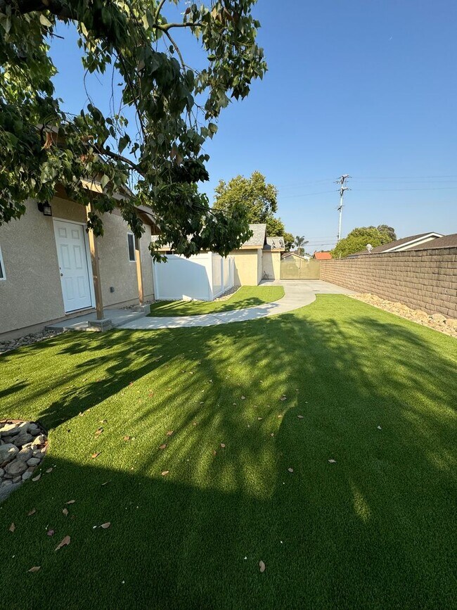 Building Photo - Citrus Ave. -7420 - BLUE