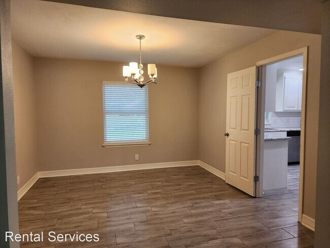 Foto del edificio - 4 br, 2.5 bath House - 2755 Evangeline Dr