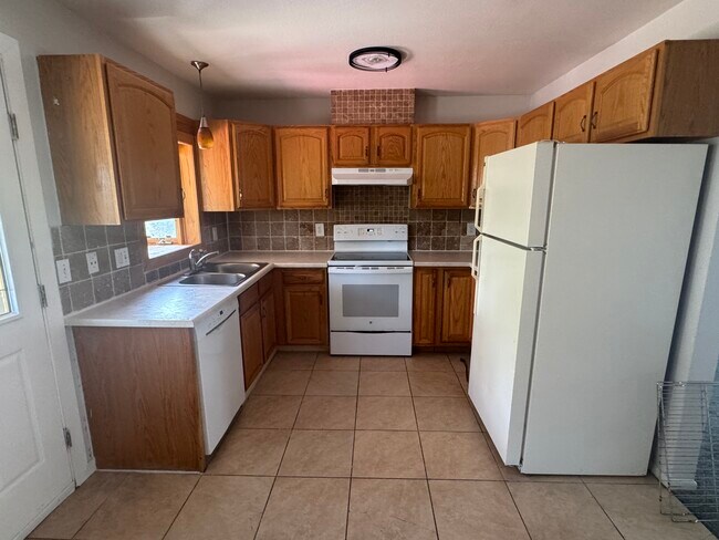 Cocina - 5730 W 111th Pl