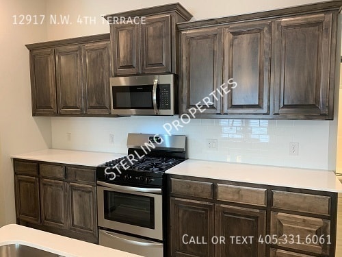 Foto del edificio - 12917 NW 4th Terrace