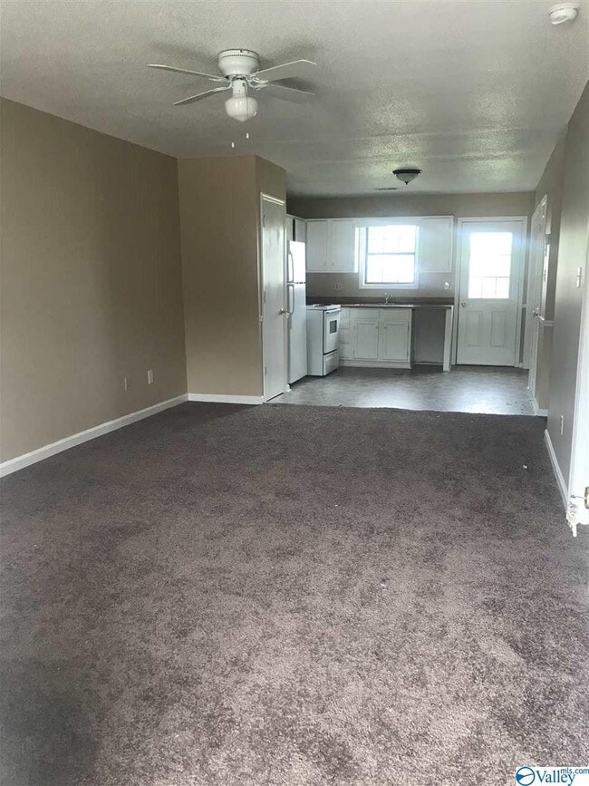 Building Photo - 2913 Wimberly Dr SW
