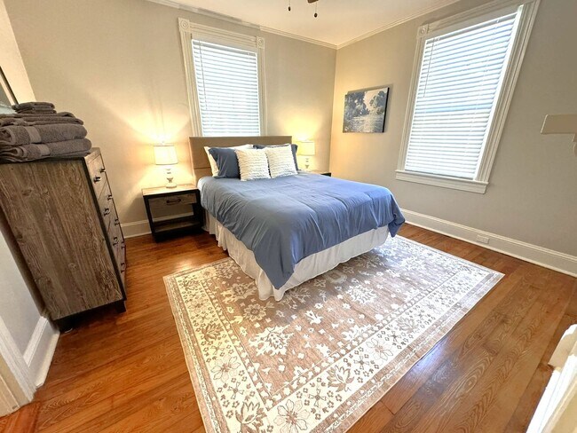 Foto del edificio - 3 Bed 1 Bath Modern Home