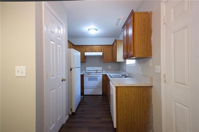 Foto del edificio - 501 Pine Park St